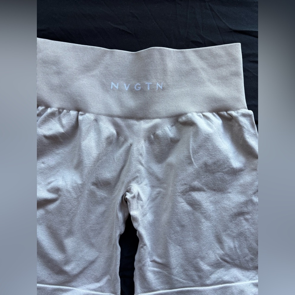 NVGTN Solid Seamless Shorts High Waisted Beige Tan Size S - Picture 2 of 7